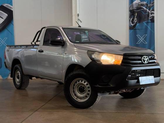TOYOTA HILUX 2.8 4X4 CS 16V TURBO DIESEL 2P MANUAL